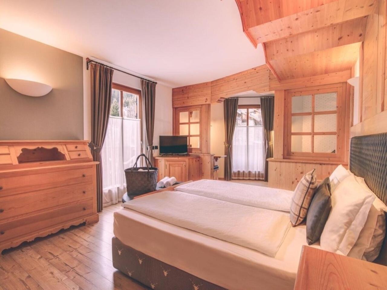 סוראגה Hotel Madonnina Resort And Wellness מראה חיצוני תמונה